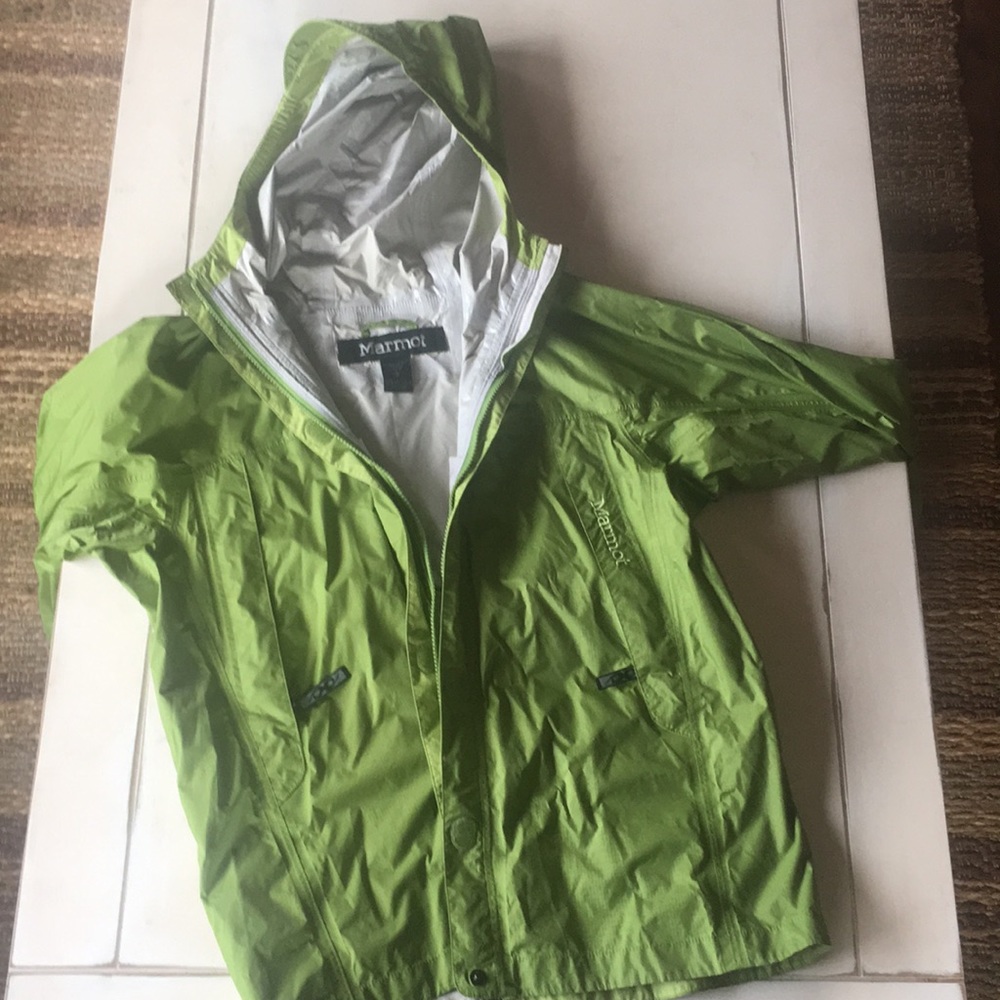 MARMOT ⛰ green rain and wind jacket